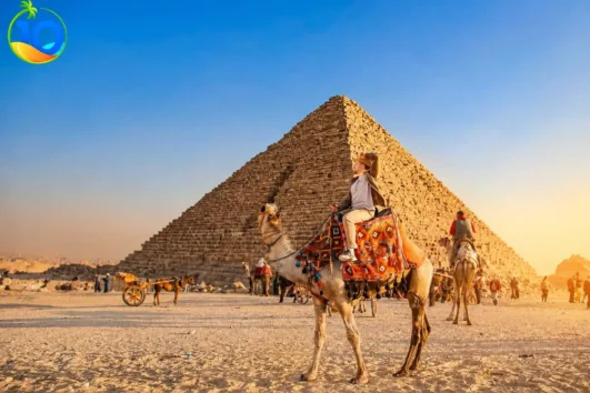 Camel-or-Horseback-Ride-Tour-Around-Giza-Pyramids