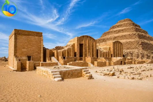 Day-Tour-To-Saqqara-Memphis-and-Dahshur-pyramids