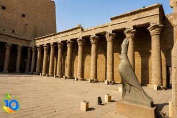 Day-Trip-Edfu-Kom-Ombo-Aswan-God-Horus