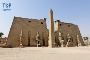 East Luxor Highlights Tour from Hurghada