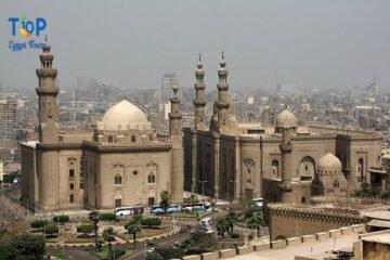 Islamic-Cairo-Day-Tour-Islamic-Cairo-Mosques