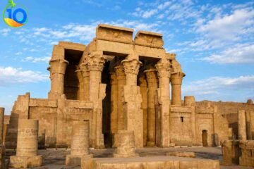 Luxor-Day-Tour-to-Edfu-and-Kom-Ombo-Temples