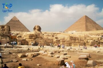 The Pyramids and Great Sphinx in Giza trip