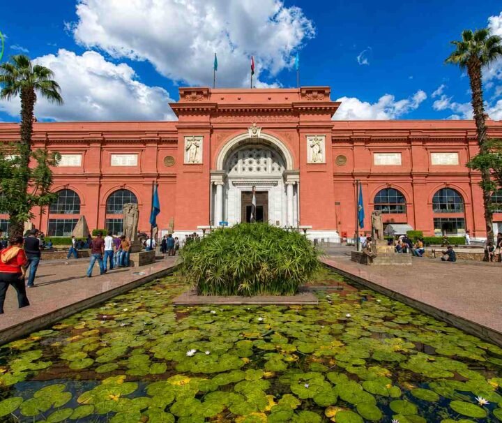 Egyptian-Museum-Cairo-Day-Tour-from-El-Alamein